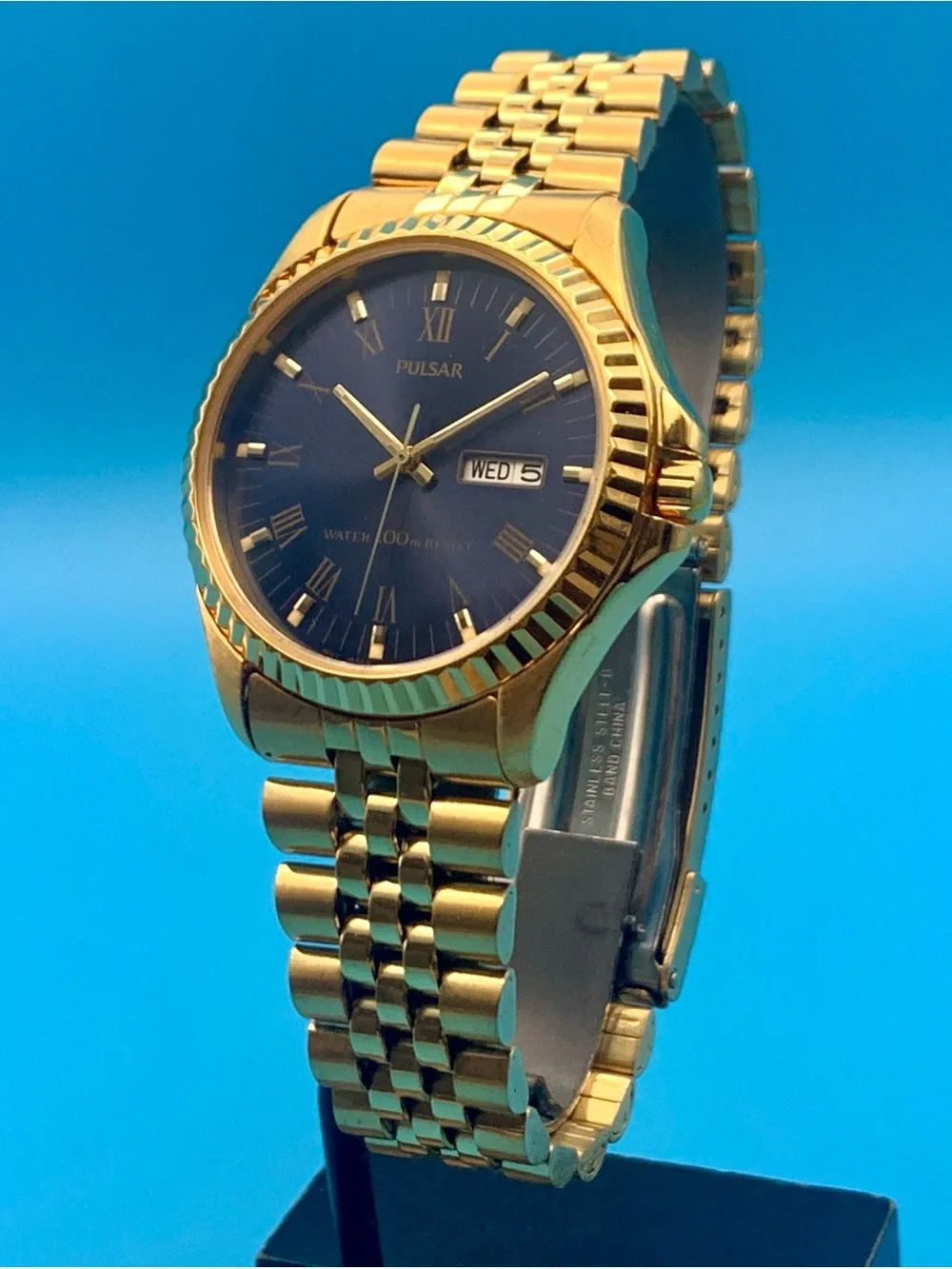 PULSAR By SEIKO V733-0A00 Men’s Vintage Wristwatch Day/Date Working New Battery